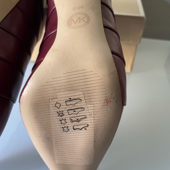 Michael Kors “Mavis” Pointed Toe Ankle Boots - Picture 9 of 16